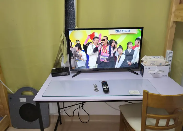 Exclusive Use Whole House For *