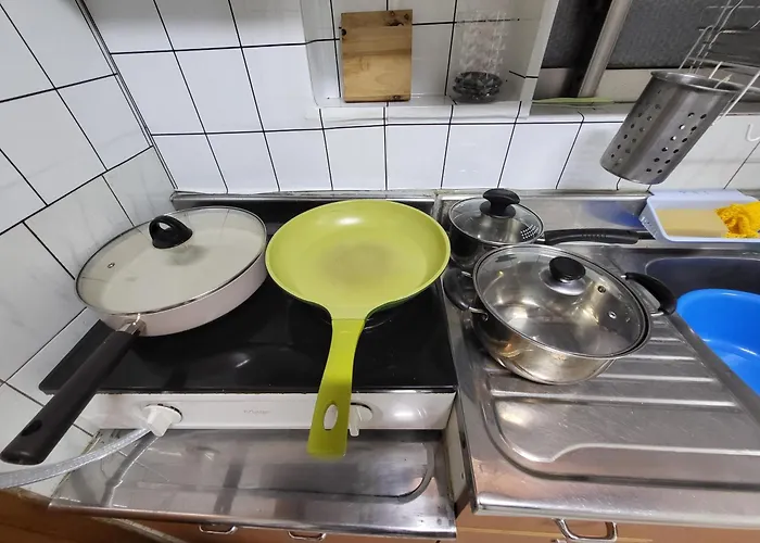 Exclusive Use Whole House For