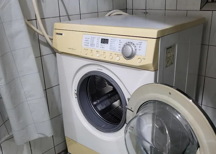 Apartment Exclusive Use Whole House For