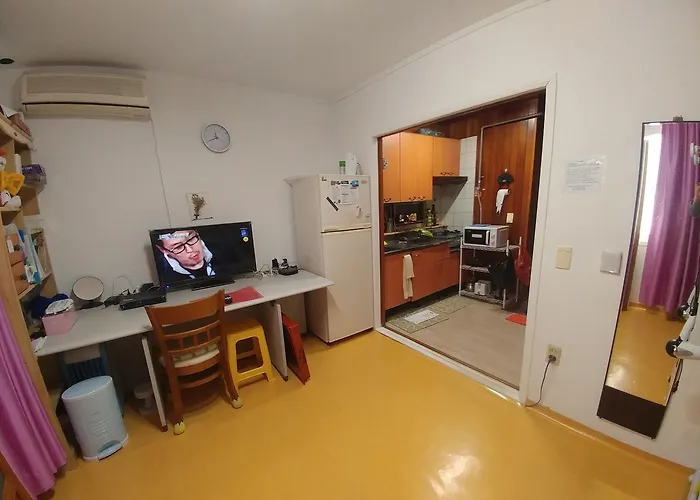 Exclusive Use Whole House For Busan