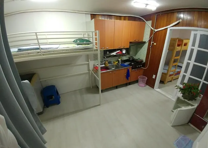 Exclusive Use Whole House For * Busan