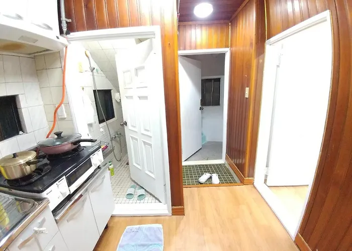 Apartment Exclusive Use Whole House For
